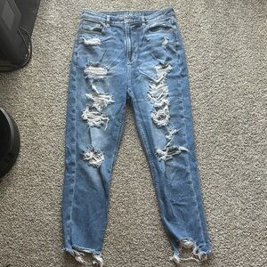 AE Mom Jeans size 10 Long